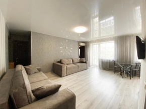 2-bedroom Lux Most City Area Nebereznaya Riv'era, Dnipropetrovs'k